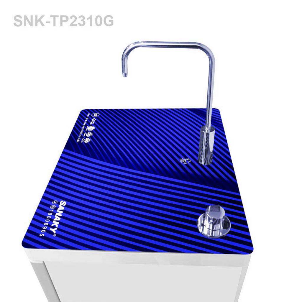 Cận cảnh màng RO Vanochem 75G được nhấn mạnh hiệu suất lọc cao - hình chụp macro màng lọc (studio).