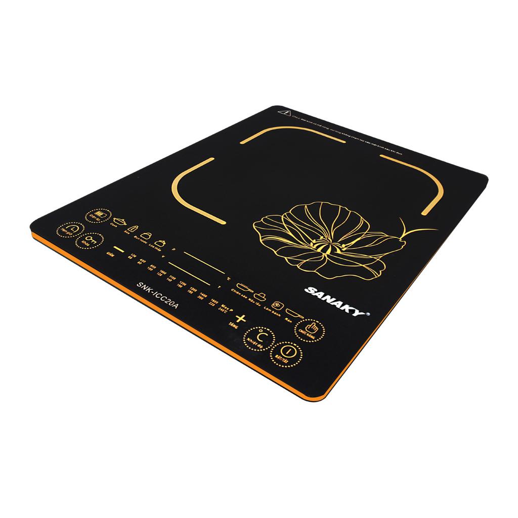 Mặt kính Ceramic chịu nhiệt, dễ lau chùi và bền.