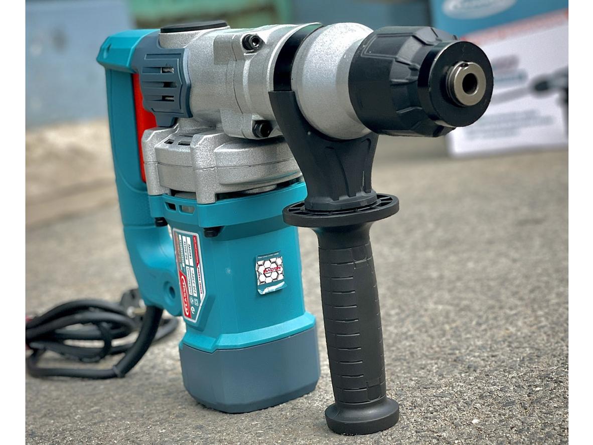 Tổng quan Máy khoan đục bê tông Classic CLA 5427A