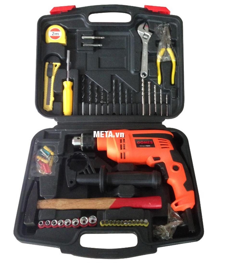 Cận cảnh động cơ và bảng điều khiển tốc độ — Công suất 710W.