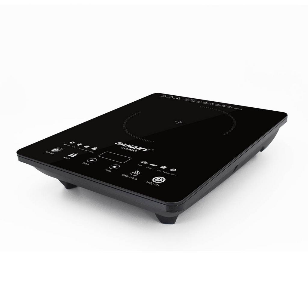 Công suất 1800W — nấu nhanh, phù hợp lẩu/đun nước.