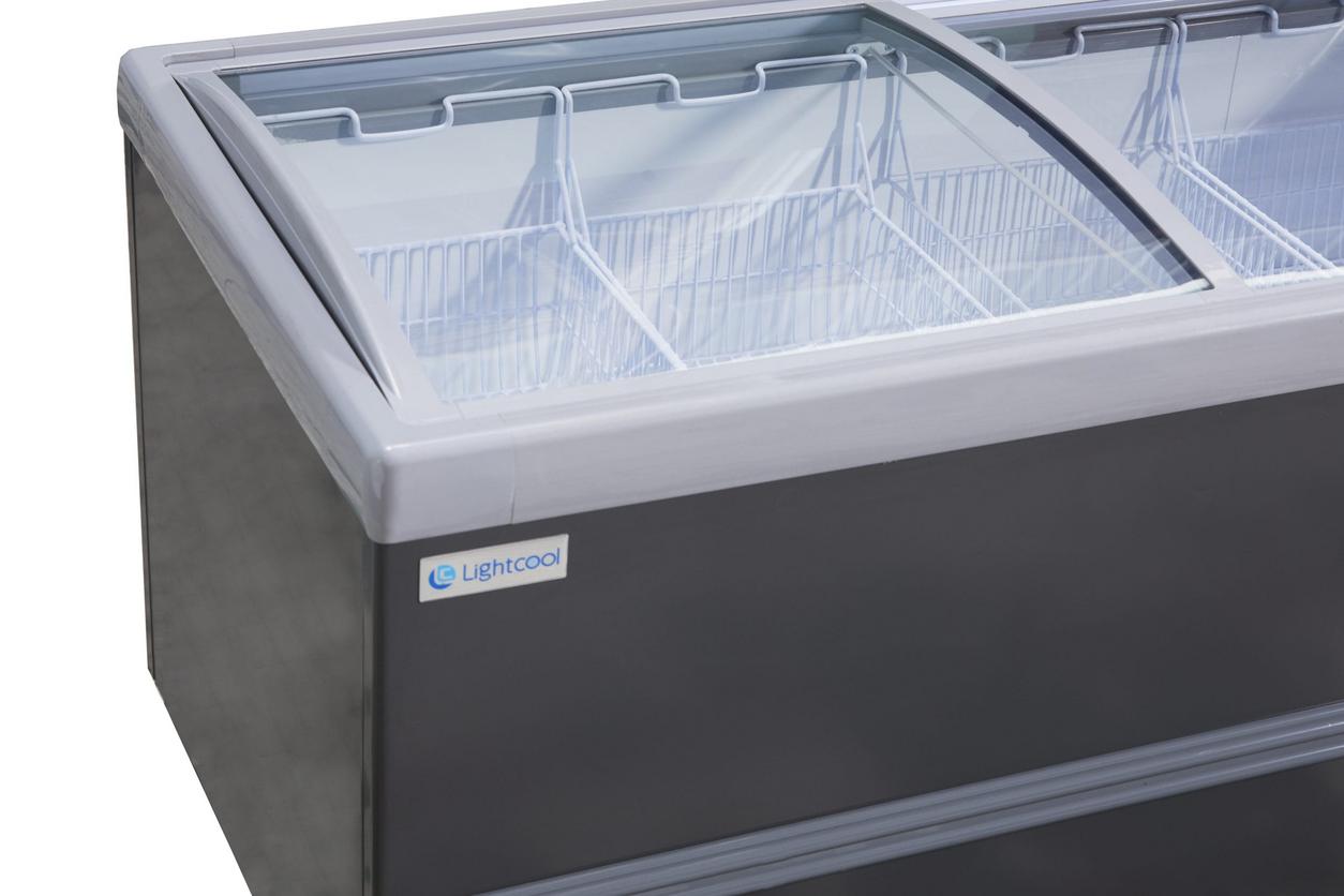 Hình ảnh minh họa nhiệt kế hiển thị -22°C trong lòng tủ khi vận hành.