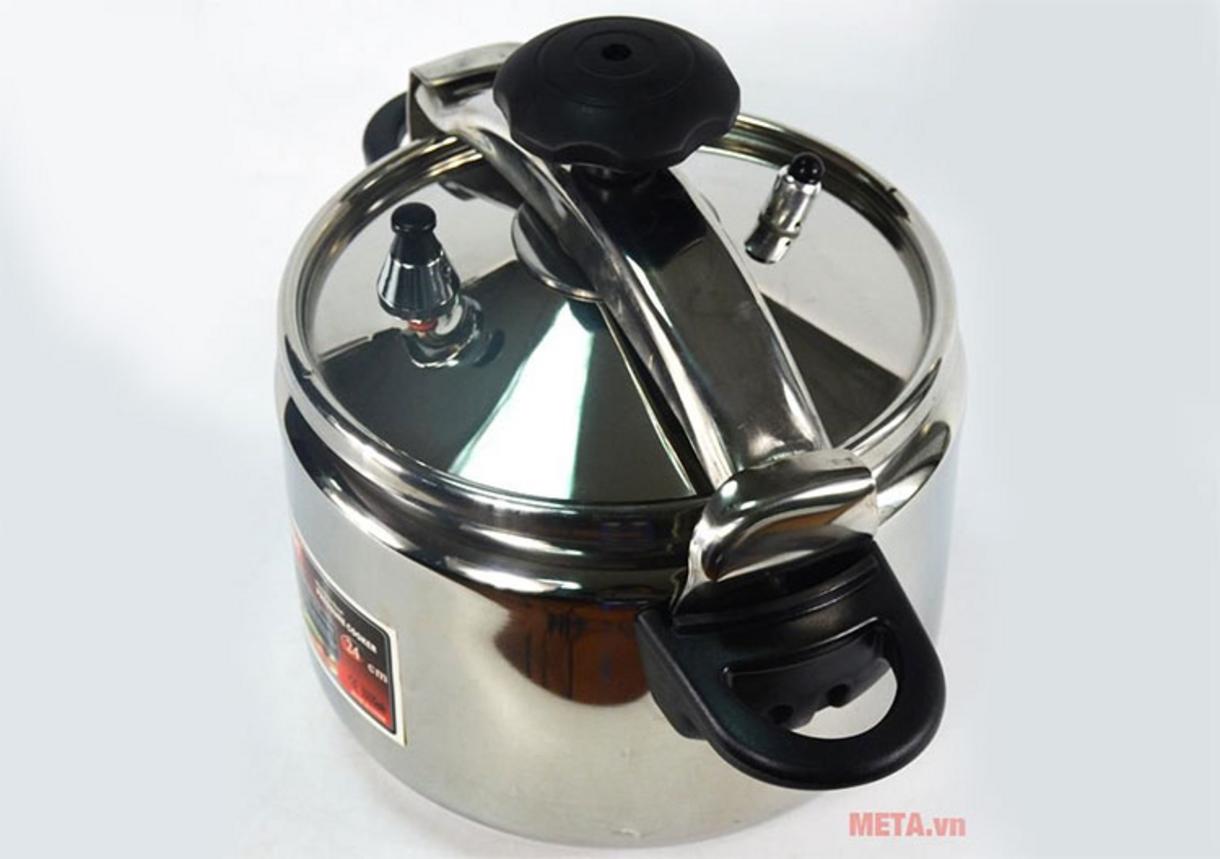 Nấu nhanh, giữ dinh dưỡng cho bữa cơm gia đình