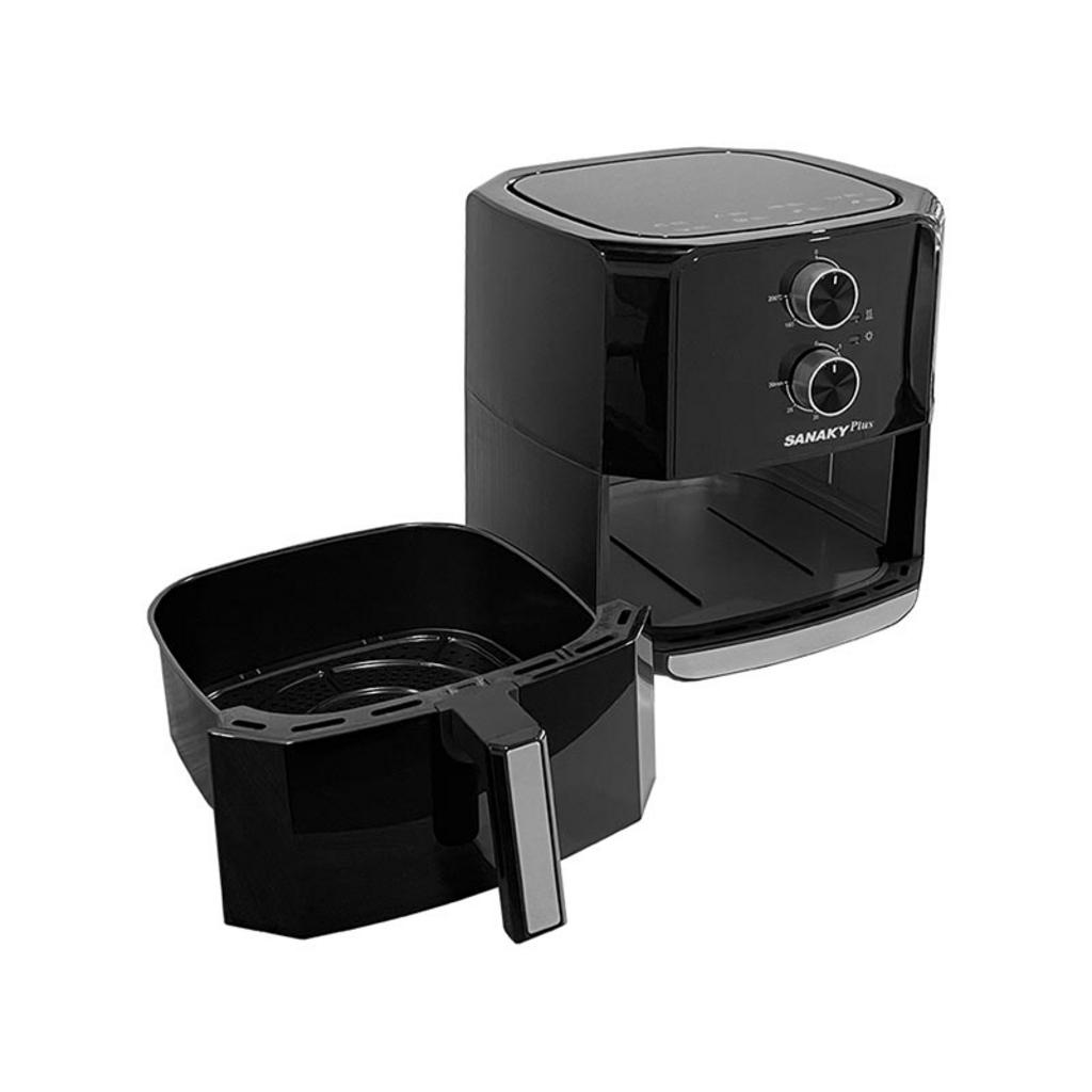 Lòng nồi tráng men giúp vệ sinh nhanh, bền bỉ.