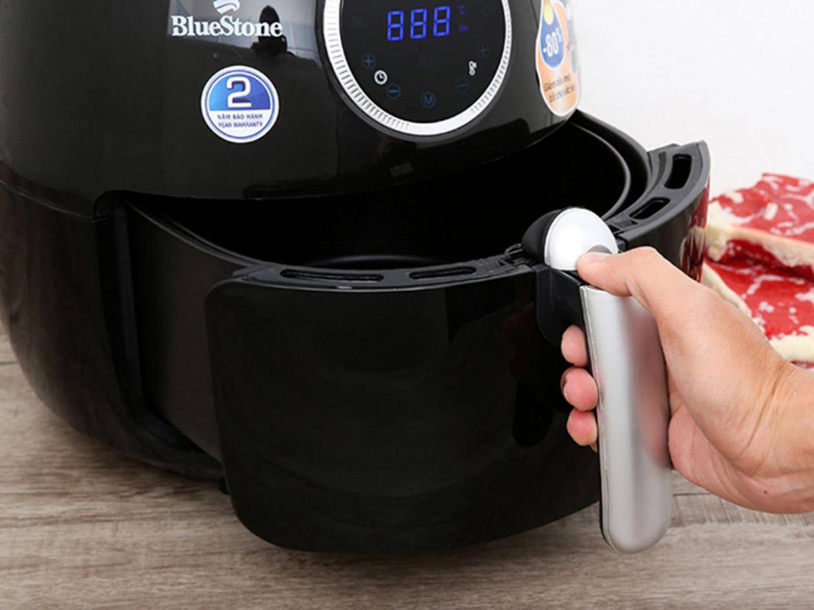 Công nghệ Rapid Air giúp thực phẩm giòn và ít dầu mỡ hơn.