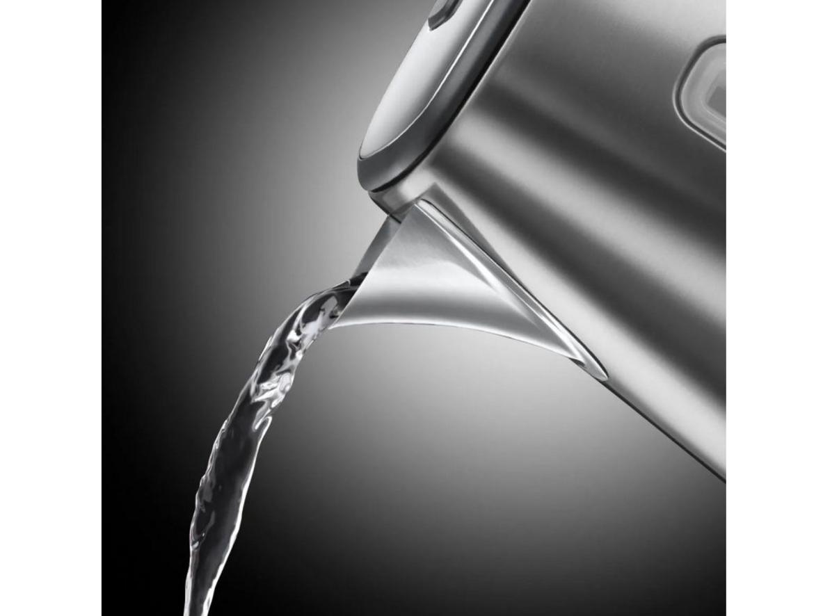 Rapid Boil Zone + 2400W: Đun nhanh cho 1 cốc chỉ trong khoảng 45–60 giây