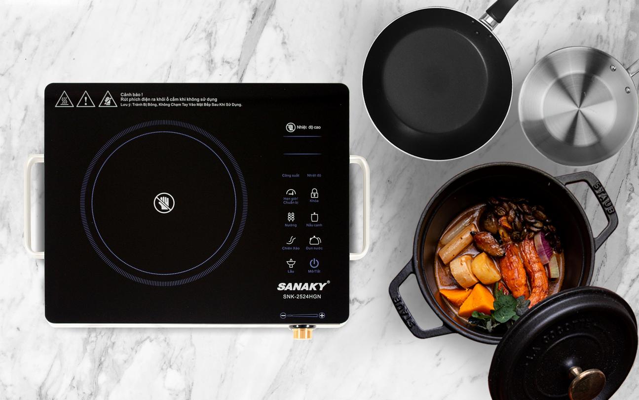 Mặt kính Ceramic — lau chùi nhanh, bề mặt bền đẹp.