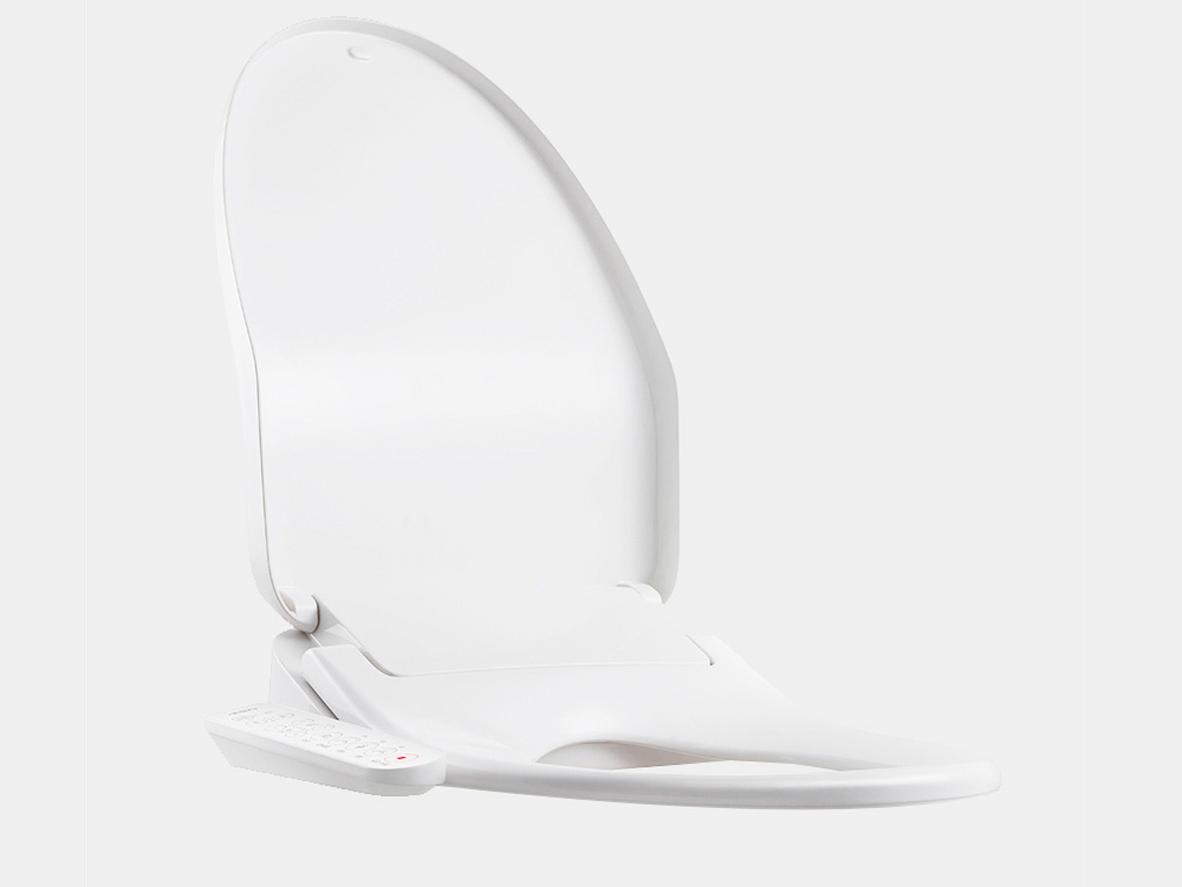 Sưởi ấm bệ (250W) và sấy khí ấm (55W) — tiện nghi quanh năm.