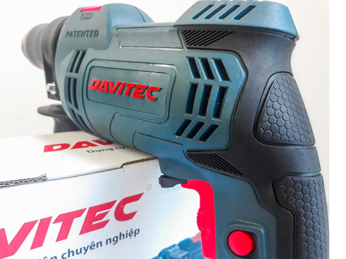 Tay cầm phụ và chức năng đảo chiều cho thao tác dễ dàng