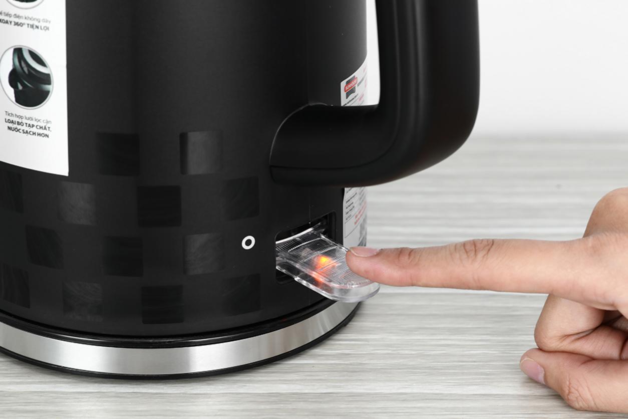 Tự ngắt, lưới lọc và đế xoay 360° đảm bảo an toàn và tiện lợi