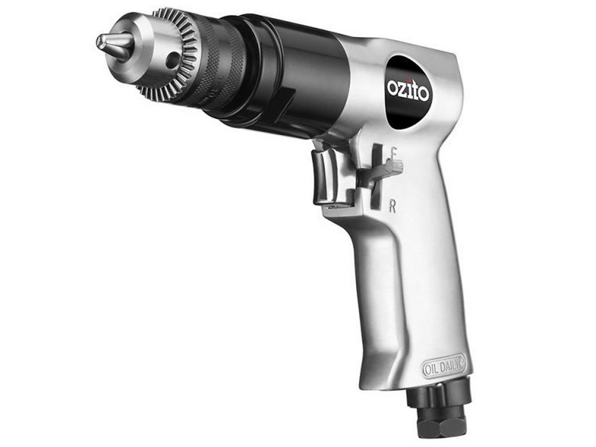 Tốc độ 1.800 rpm cho khoan nhanh và chính xác