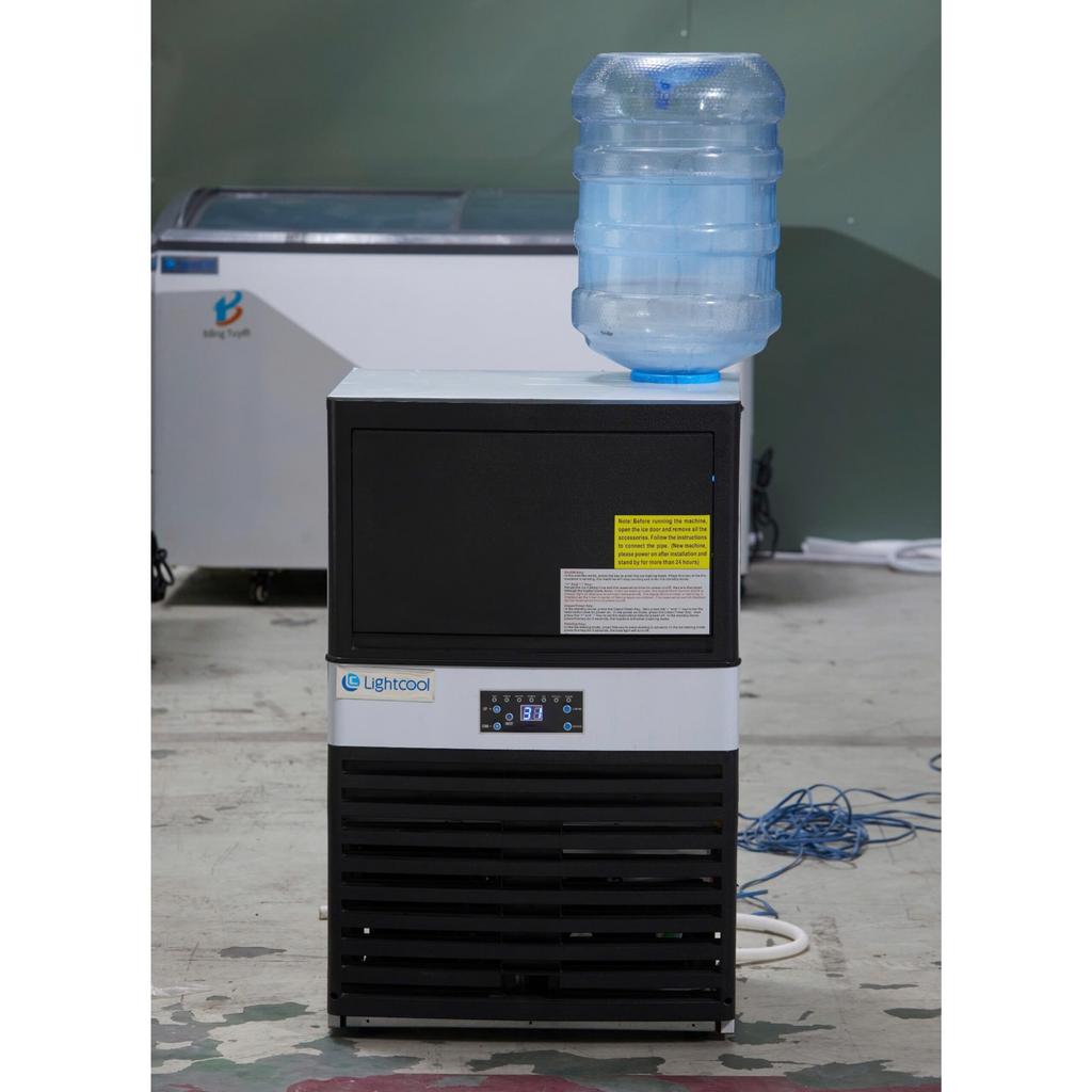 Tổng quan Tủ làm đá viên SK-68F