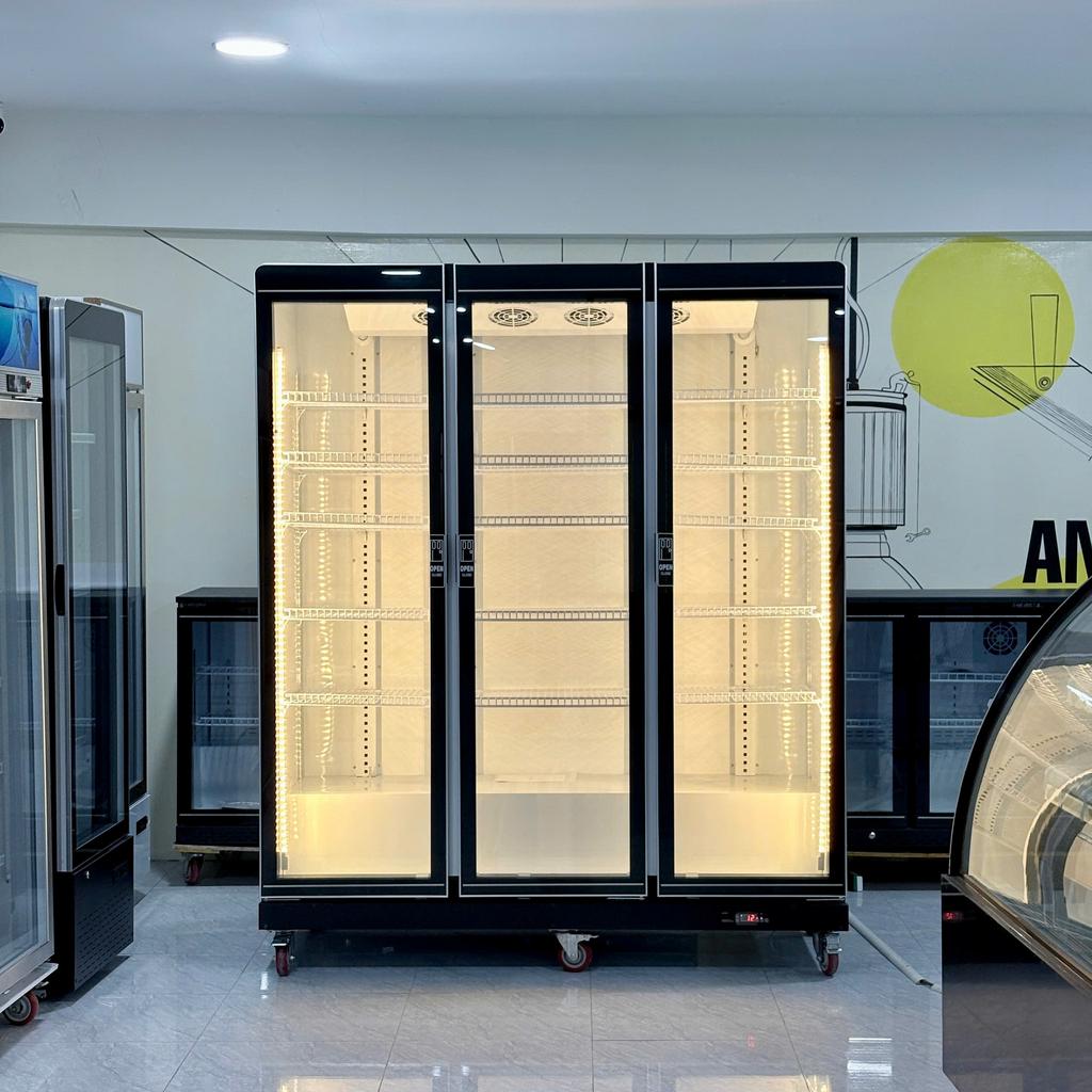 Tổng quan Tủ mát cao cấp Lightcool – 3 cánh – LS-1670 – 1600L