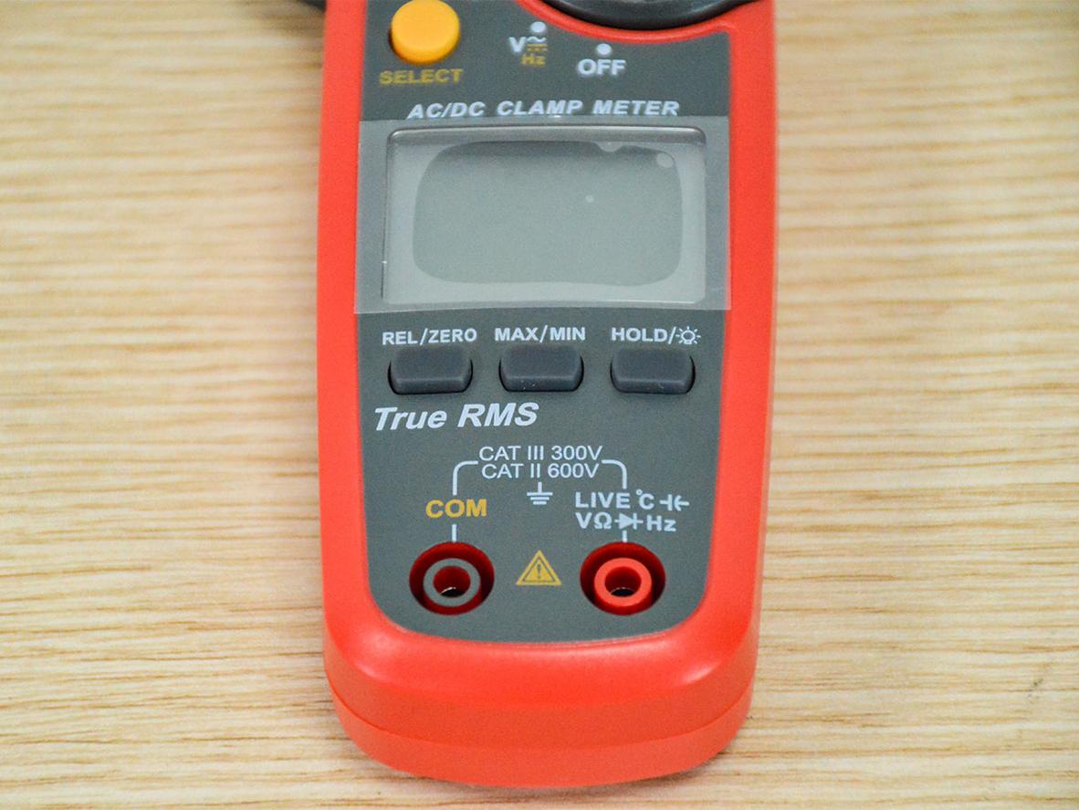 NCV và tiêu chuẩn CAT — an toàn khi thao tác gần nguồn.