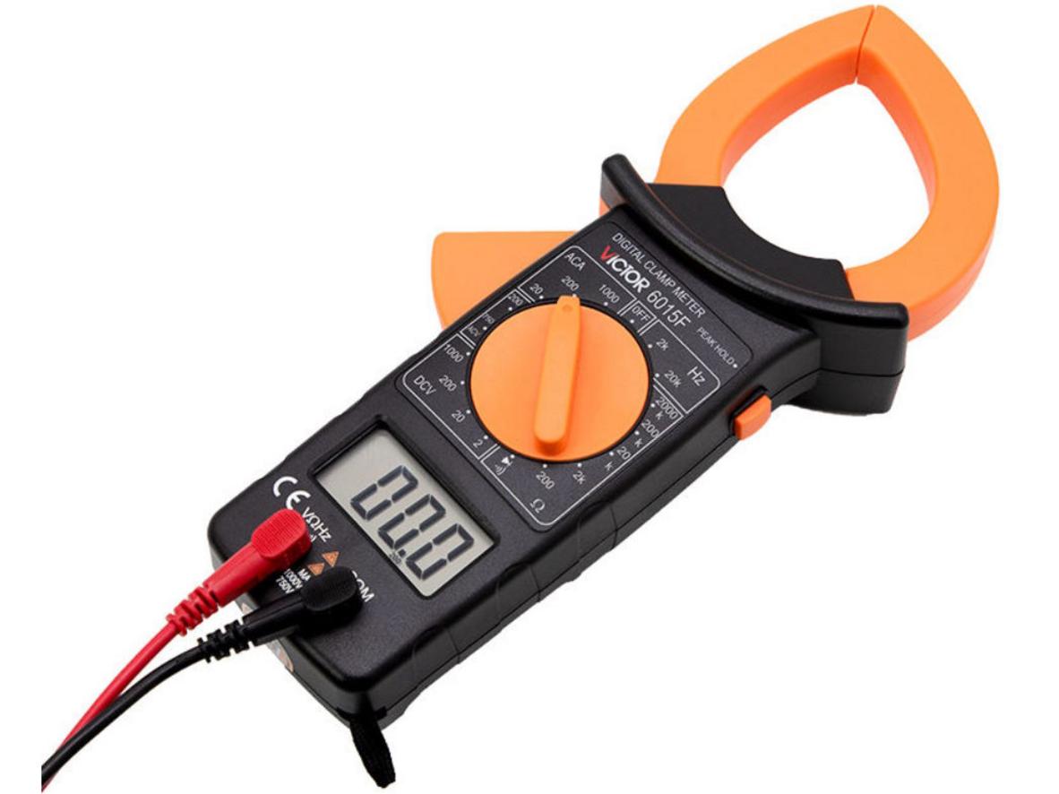 Auto-Range và màn hình 1999 counts — đọc nhanh, chính xác