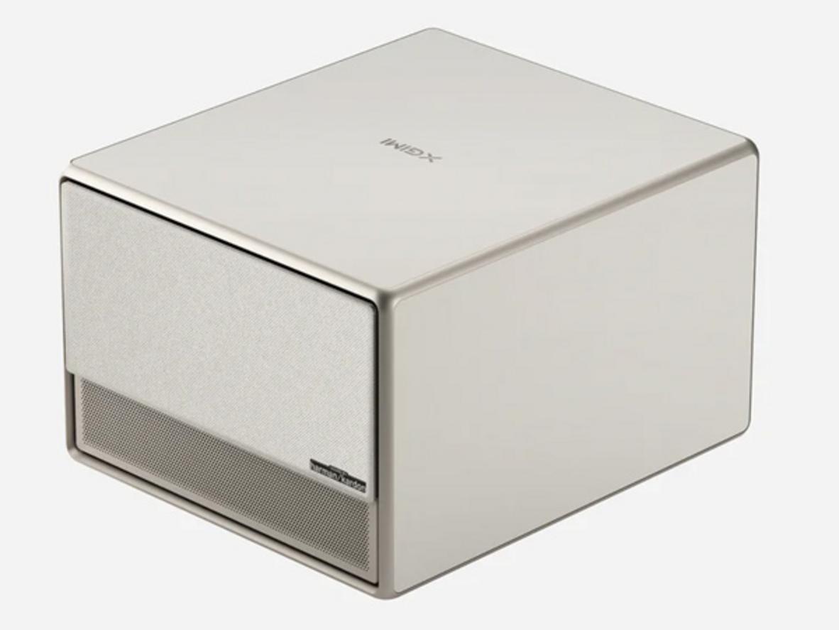 4K UHD mang đến hình ảnh sắc nét, sống động.