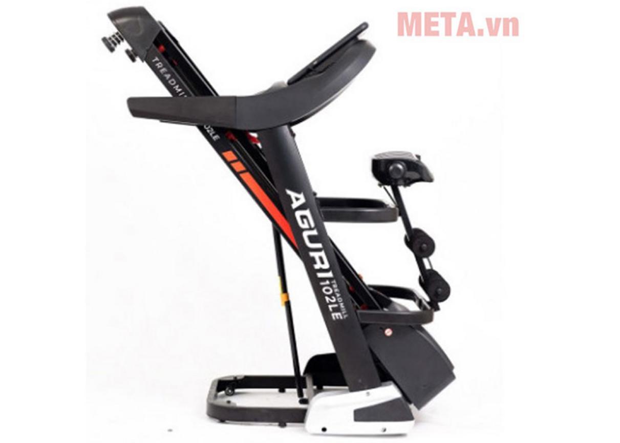 Động cơ DC mạnh mẽ của AGT-102LE giúp vận hành êm ái và bền bỉ khi tập cường độ cao.