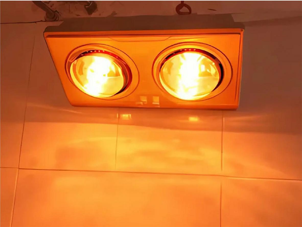 Chuẩn IP54 — an toàn cho phòng tắm