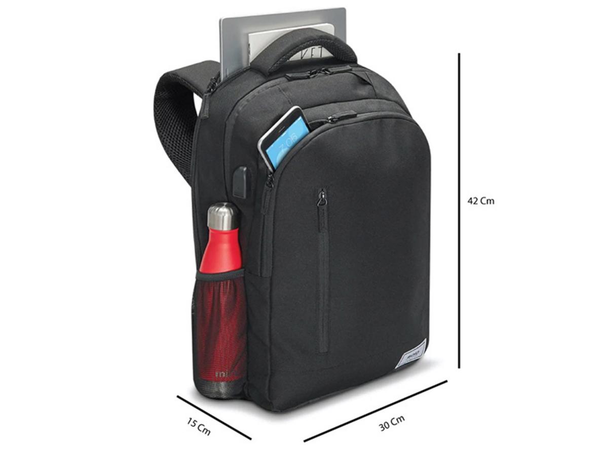 Cổng USB ngoài — dùng cùng power bank (không kèm theo)