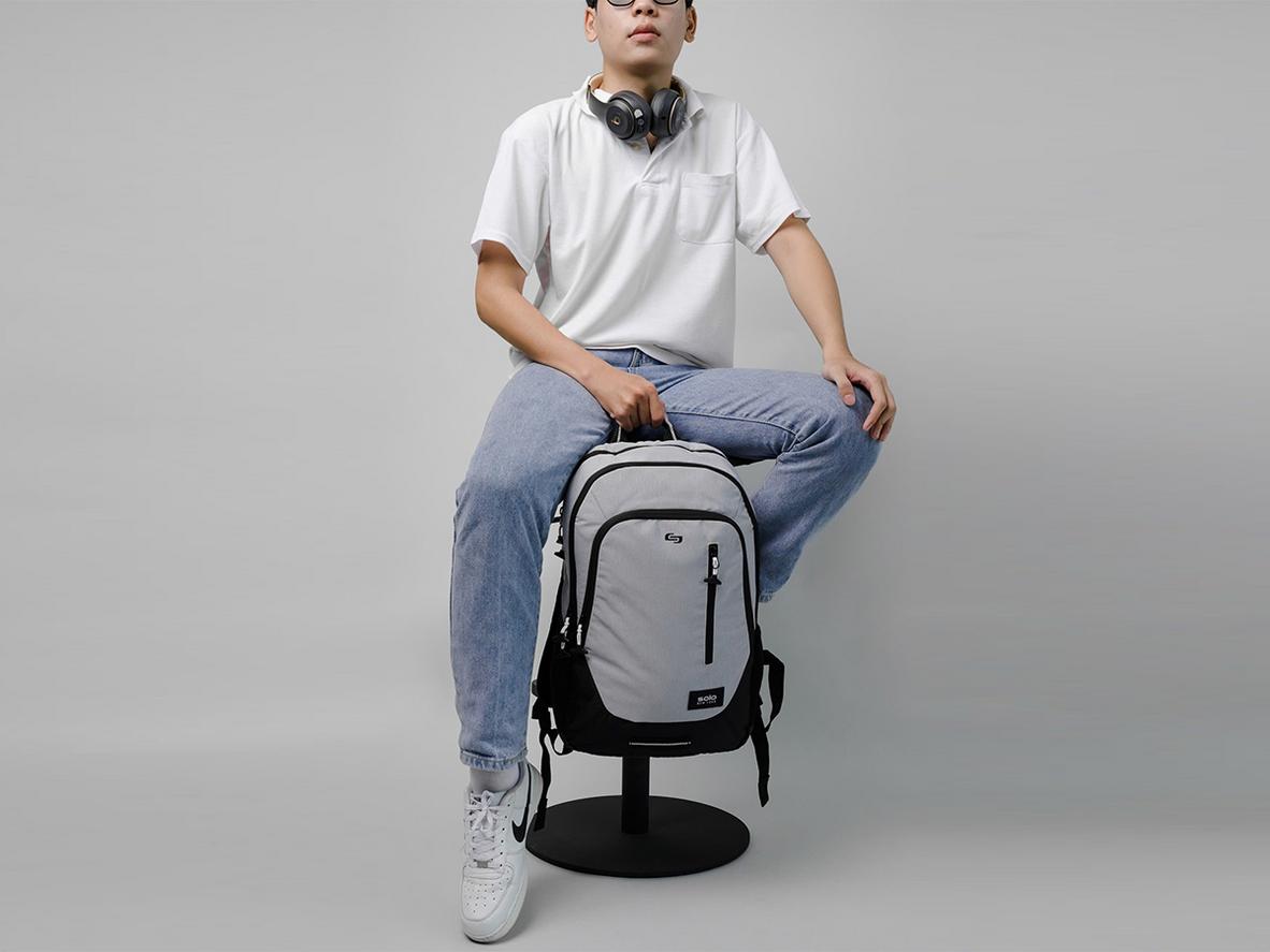 Ngăn đệm bảo vệ laptop 15.6"