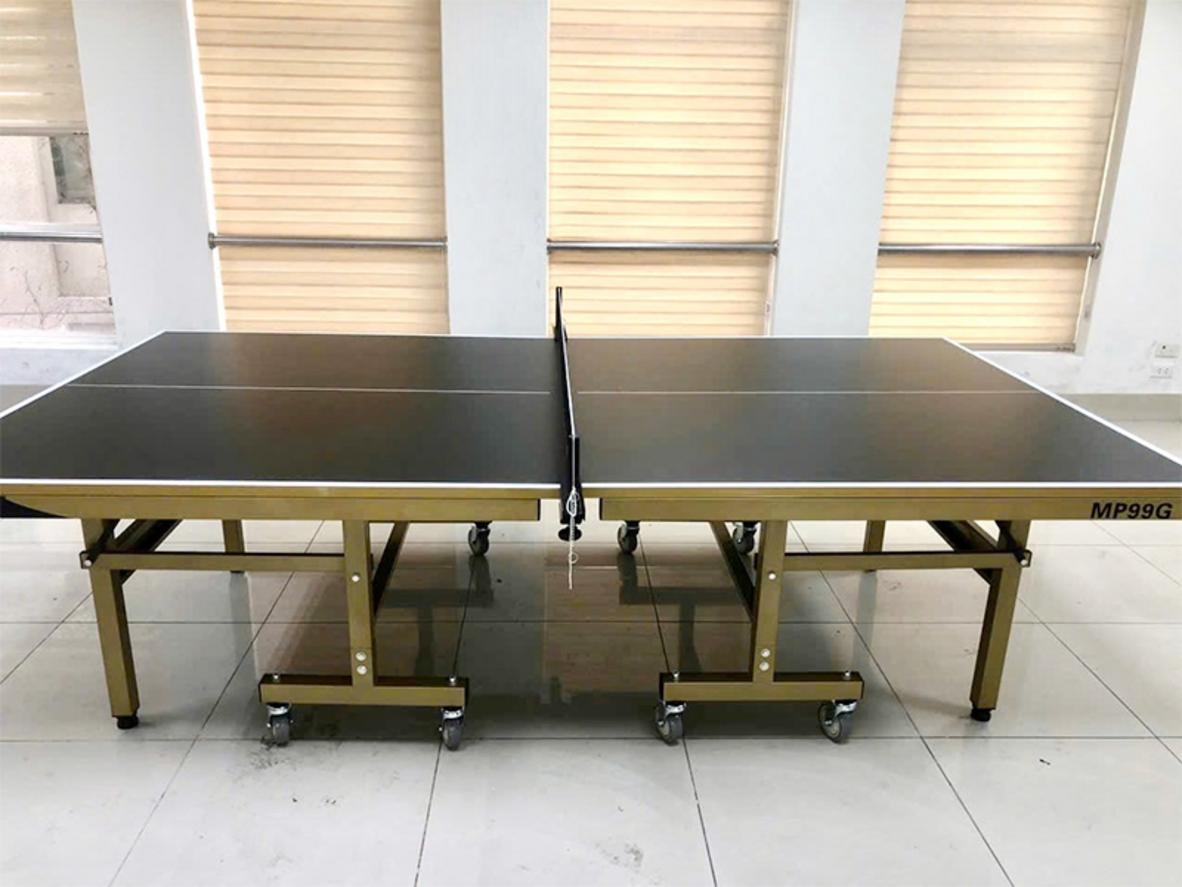 Lưới & cọc Naraq Premium kèm theo