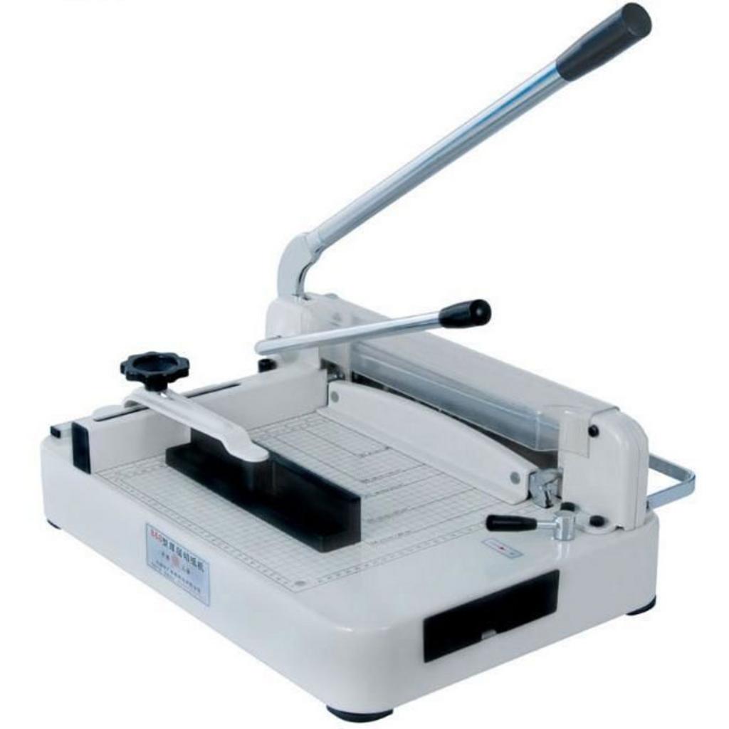 Tổng quan Bàn cắt giấy Bosser 868