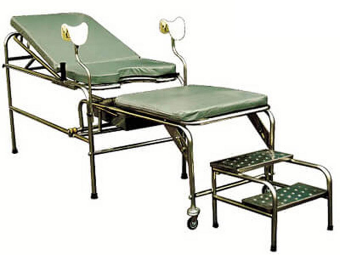 Tổng quan Bàn đẻ Inox kèm đệm và bục lên xuống