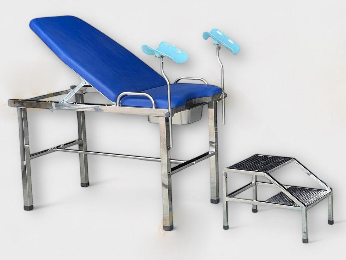 Tổng quan Bàn khám phụ khoa Royalmed BKPK01