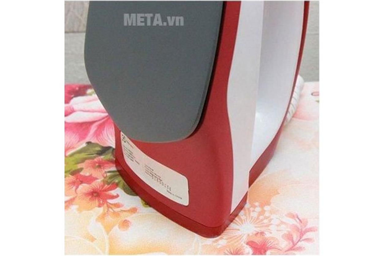 Tổng quan Bàn là Electrolux EDI1004