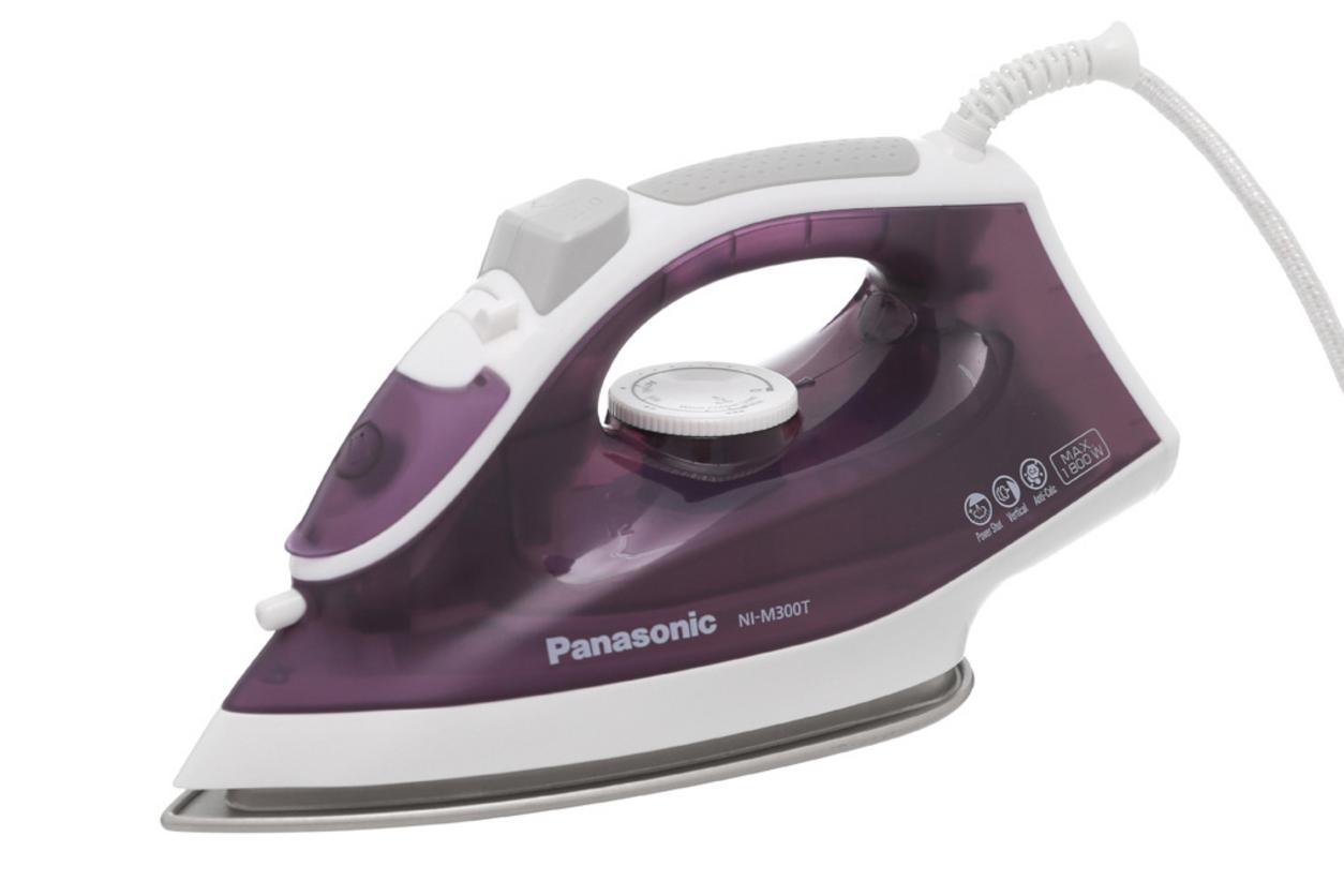 Tổng quan Bàn là hơi nước Panasonic NI-M300TVRA