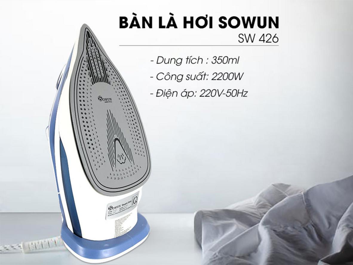 Công suất 2200W tạo hơi mạnh, ủi nhanh