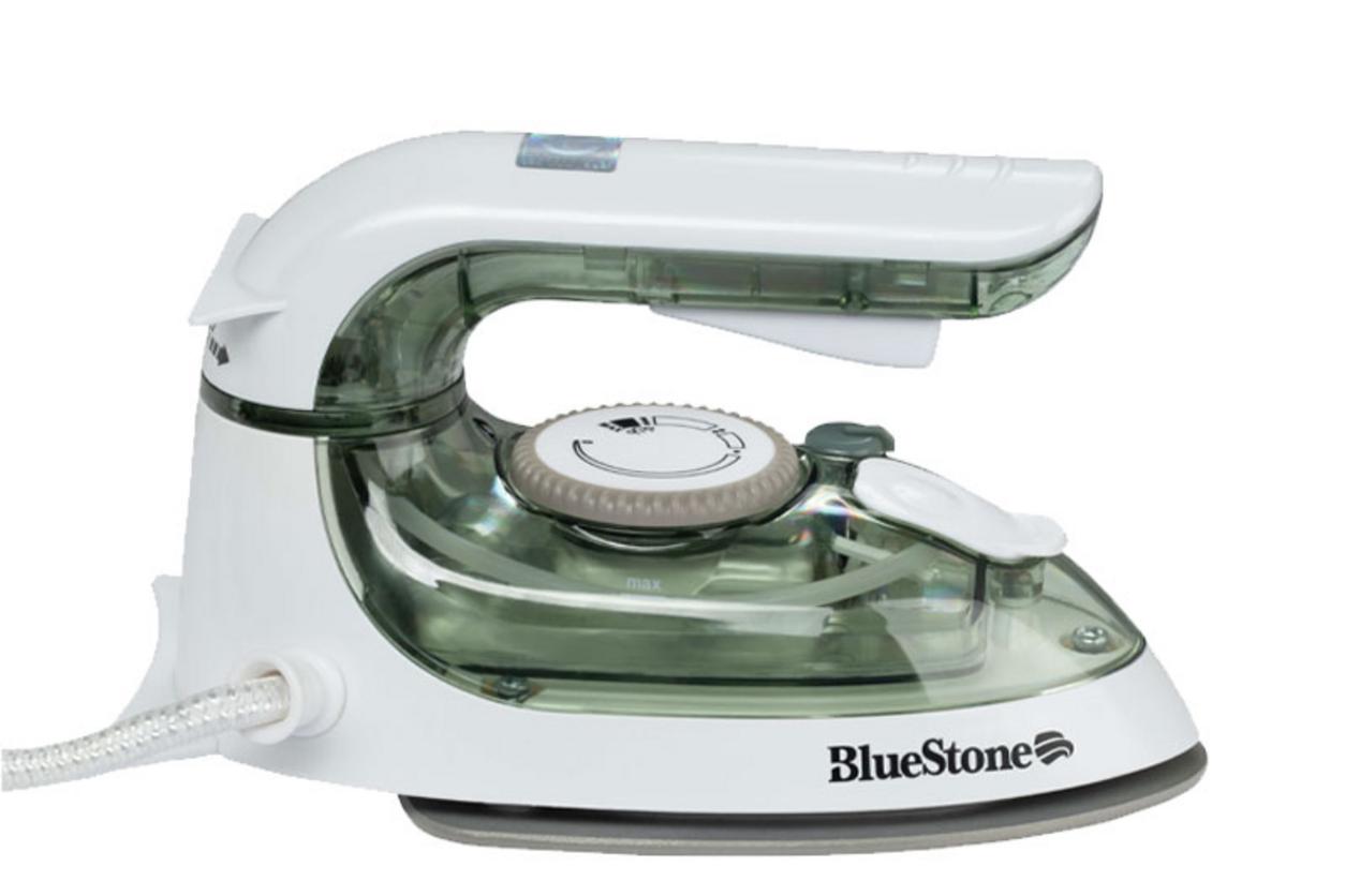 Tổng quan Bàn ủi hơi nước BlueStone SIB-3819 1.200W