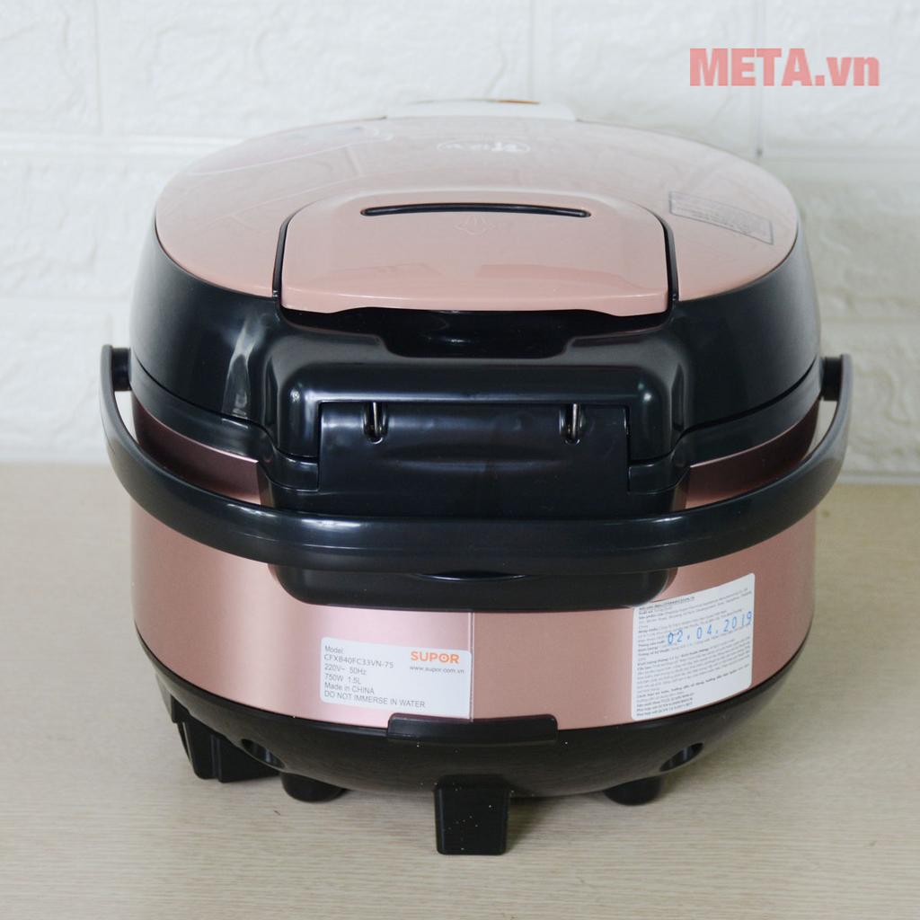 Bảng điều khiển tiếng Việt và 8 chế độ nấu