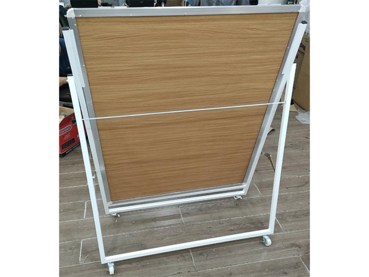 Khung nhôm, chân sắt sơn tĩnh điện và bánh xe — bền & linh hoạt