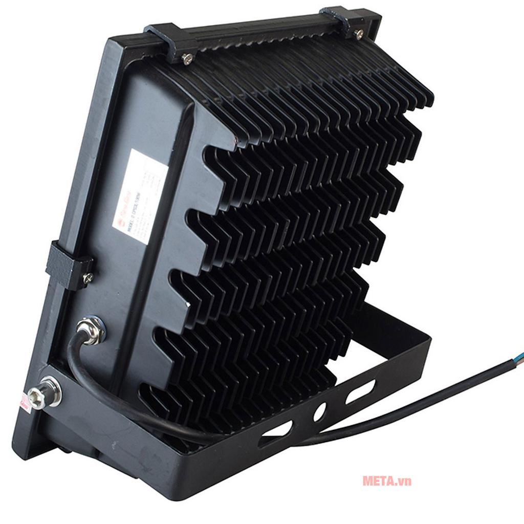 Thiết kế IP65 và vỏ nhôm bền bỉ