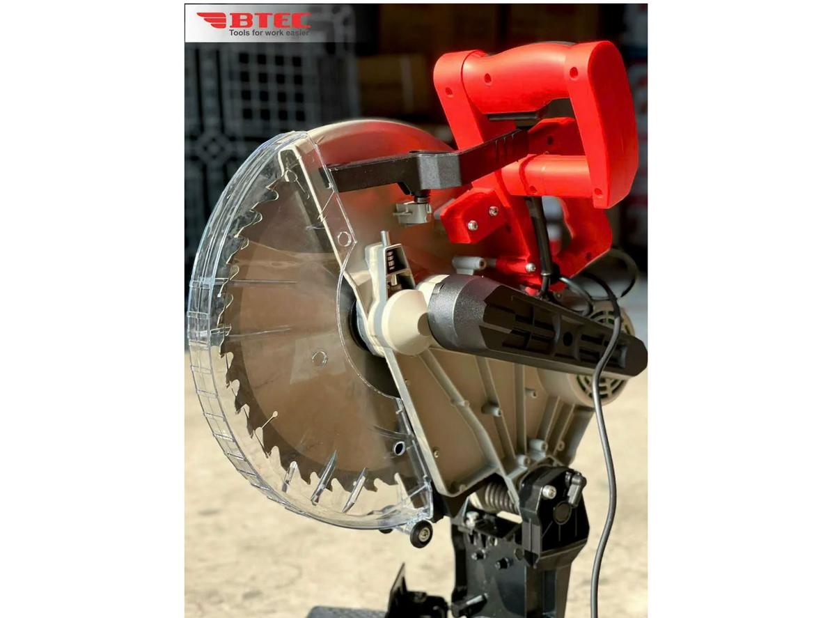 Mô tả động cơ và bảng điều khiển của BT1246 - 1.700W