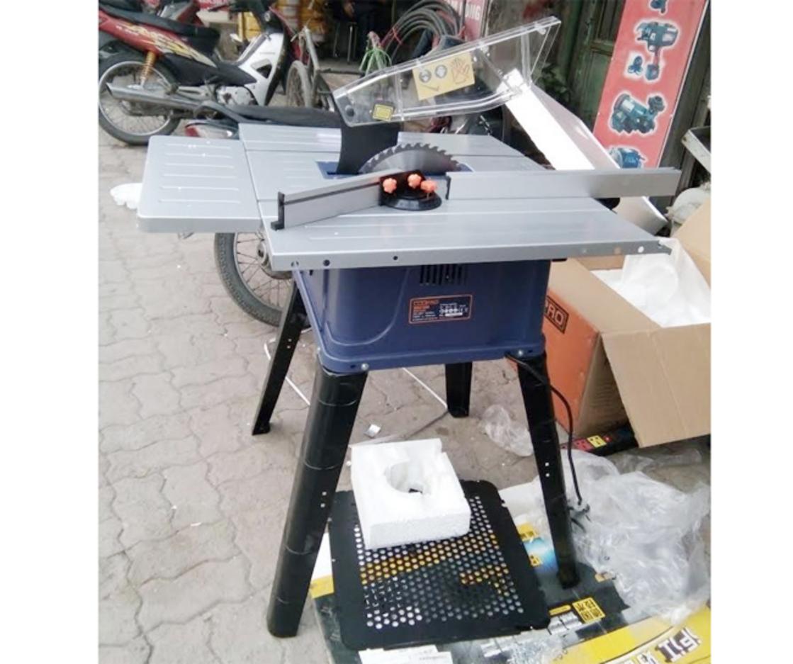 Cắt gọn, cắt khỏe với công suất 1.500W và lưỡi cưa 254mm