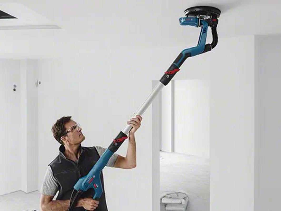Hút trần phối hợp máy hút bụi chuyên dụng