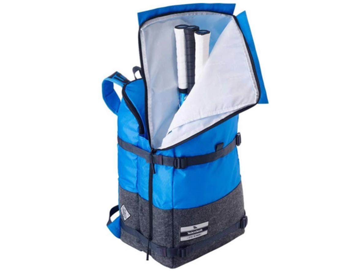 Chất liệu Polyester bền, 61% tái chế