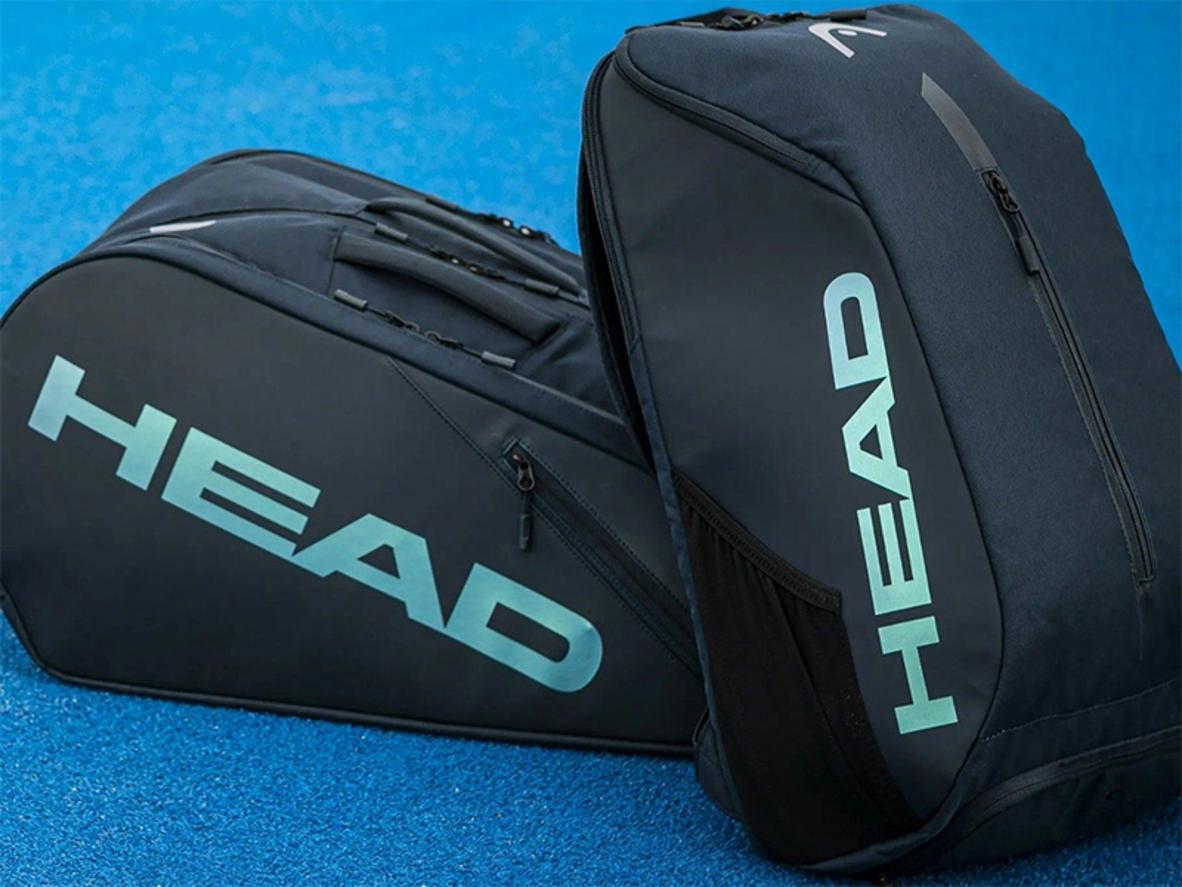 Chất liệu Polyester + PU và phần đệm lưng