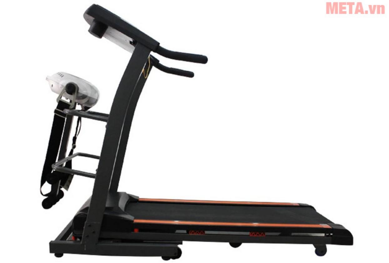 Console hiển thị chương trình tập kèm mô-đun massage/gập bụng; hình minh họa quy trình chọn chương trình. Image prompt: A user selecting an automatic program on the treadmill console, with inset showing massage or abdominal bench attachment; bright, lifestyle image; emphasize easy-to-read display.