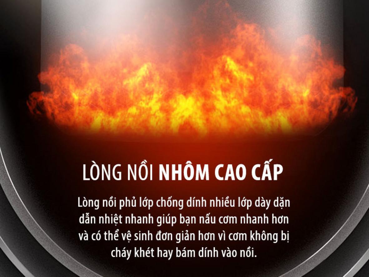 Mâm nhiệt lớn và công suất 1600W giúp cơm chín nhanh, đều.