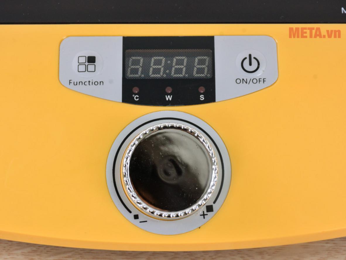 Công suất 2000W cho khả năng nấu nhanh, gọn.