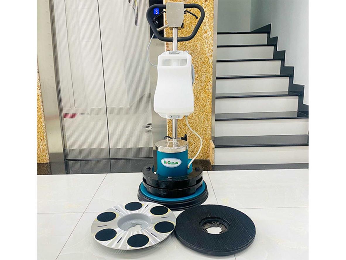 Động cơ 2100W và bộ truyền lực hiệu quả cho công việc nặng