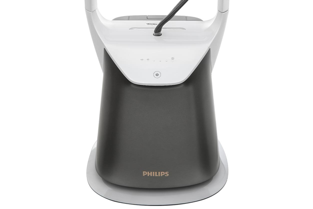 Phun hơi mạnh 90 g/phút giúp làm phẳng nhanh.