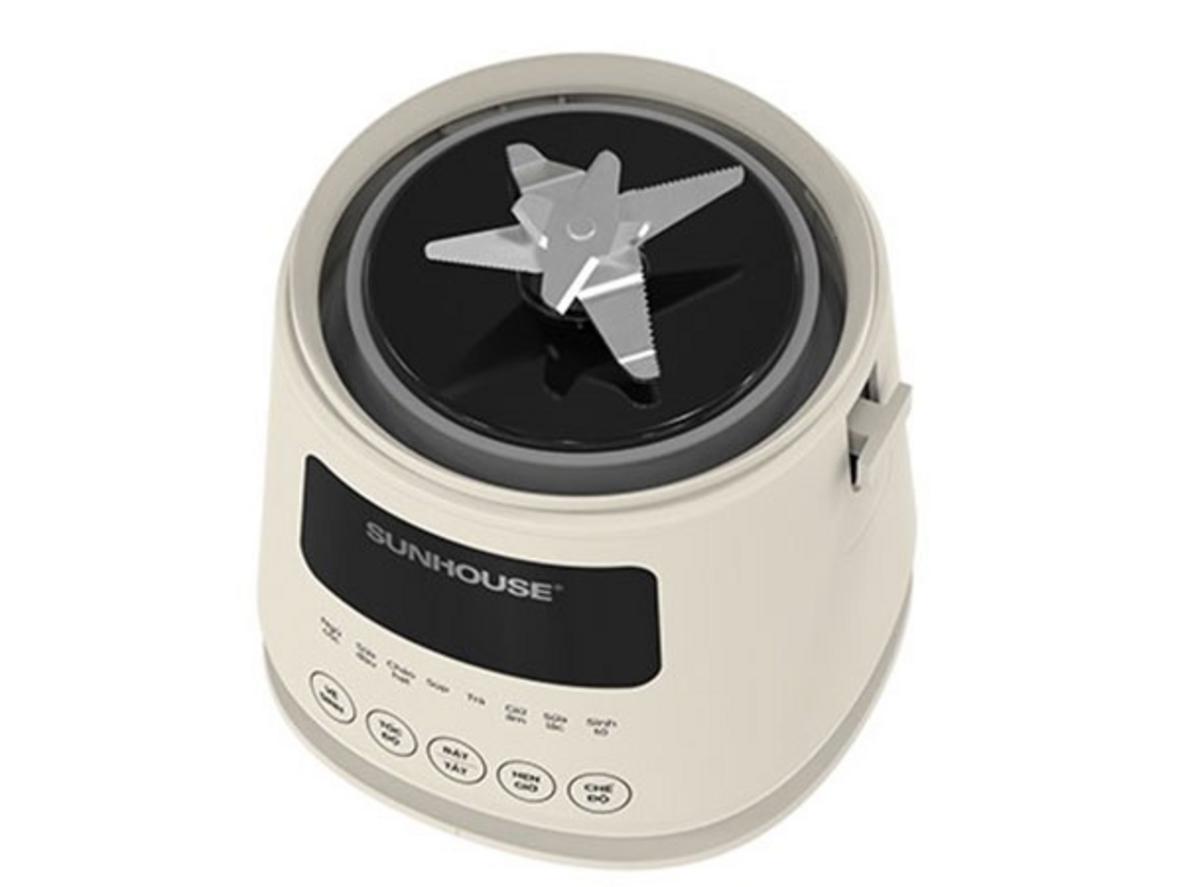 Lưỡi dao 8 cánh inox và công suất 400W cho sữa mịn
