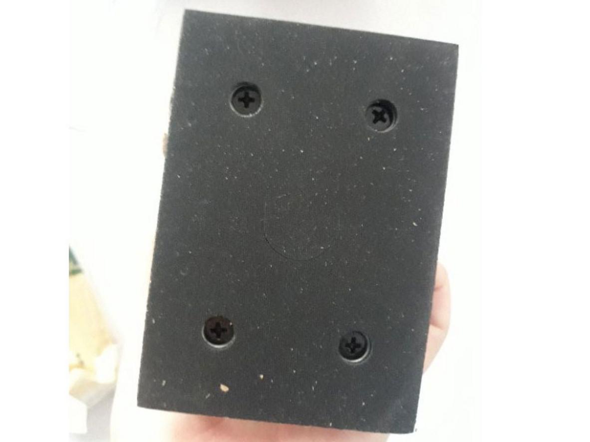 Công suất 550W cho hiệu suất làm việc cao cấp, tiết kiệm thời gian trong dự án.