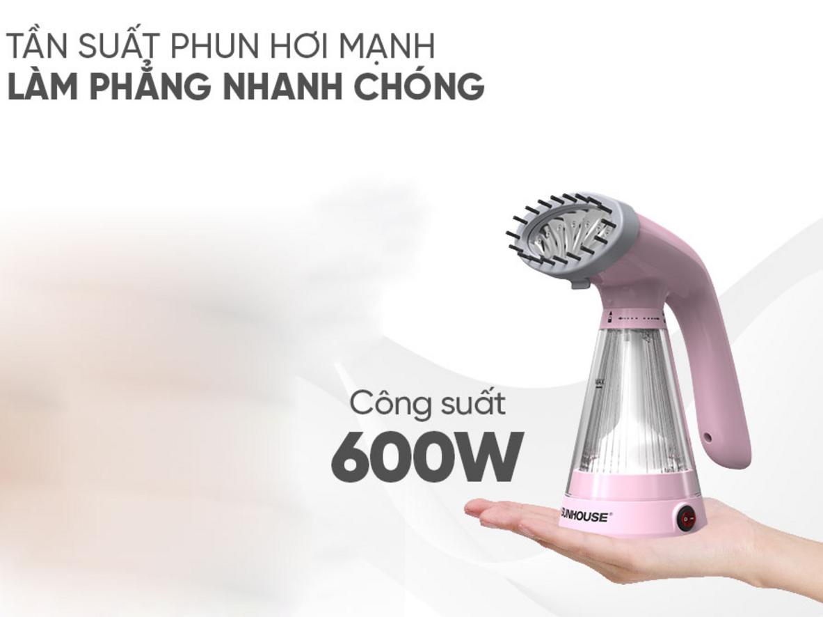 Công suất 600W — làm nóng nhanh, ủi tốc độ