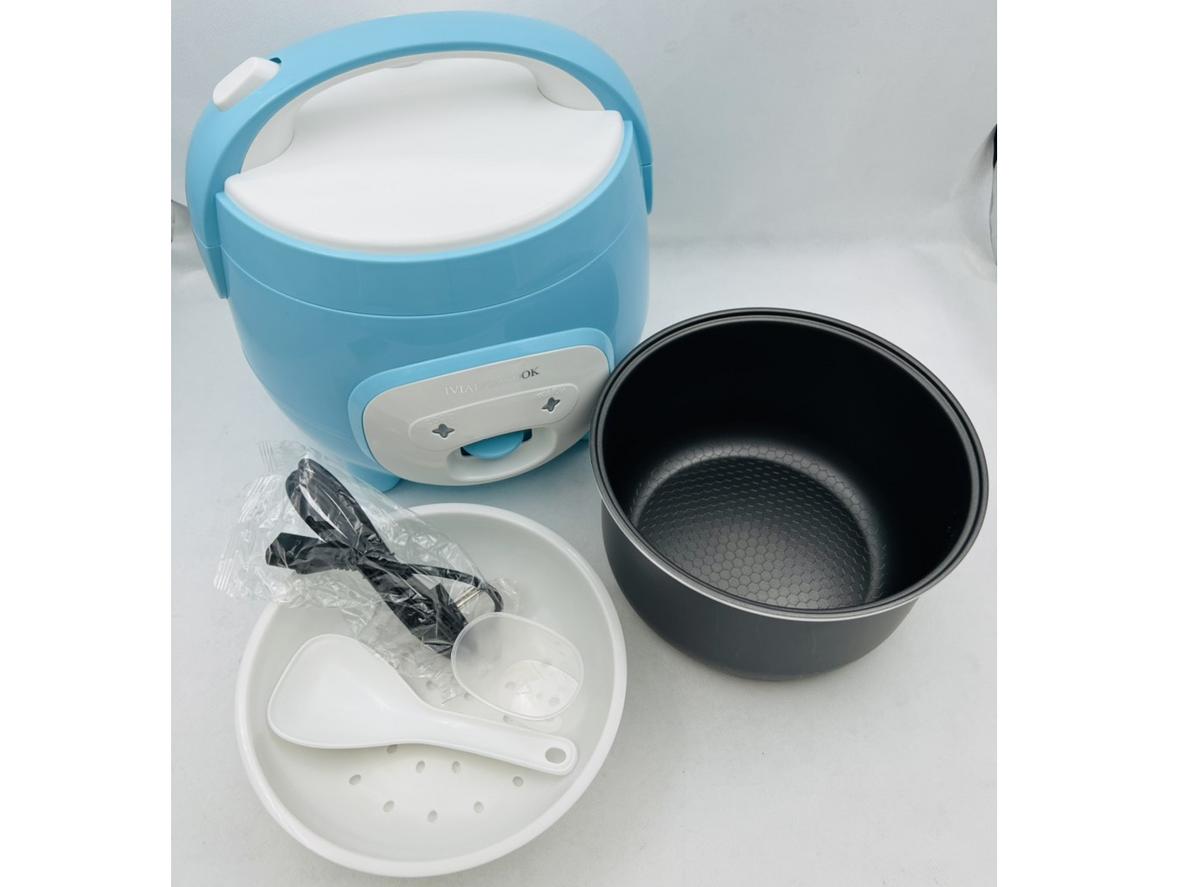 Công suất 700W giúp nấu nhanh và tiết kiệm điện