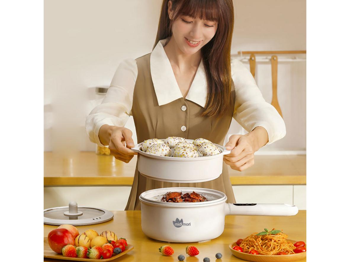 750W — sôi nhanh; 2.6L — phù hợp 3–5 người